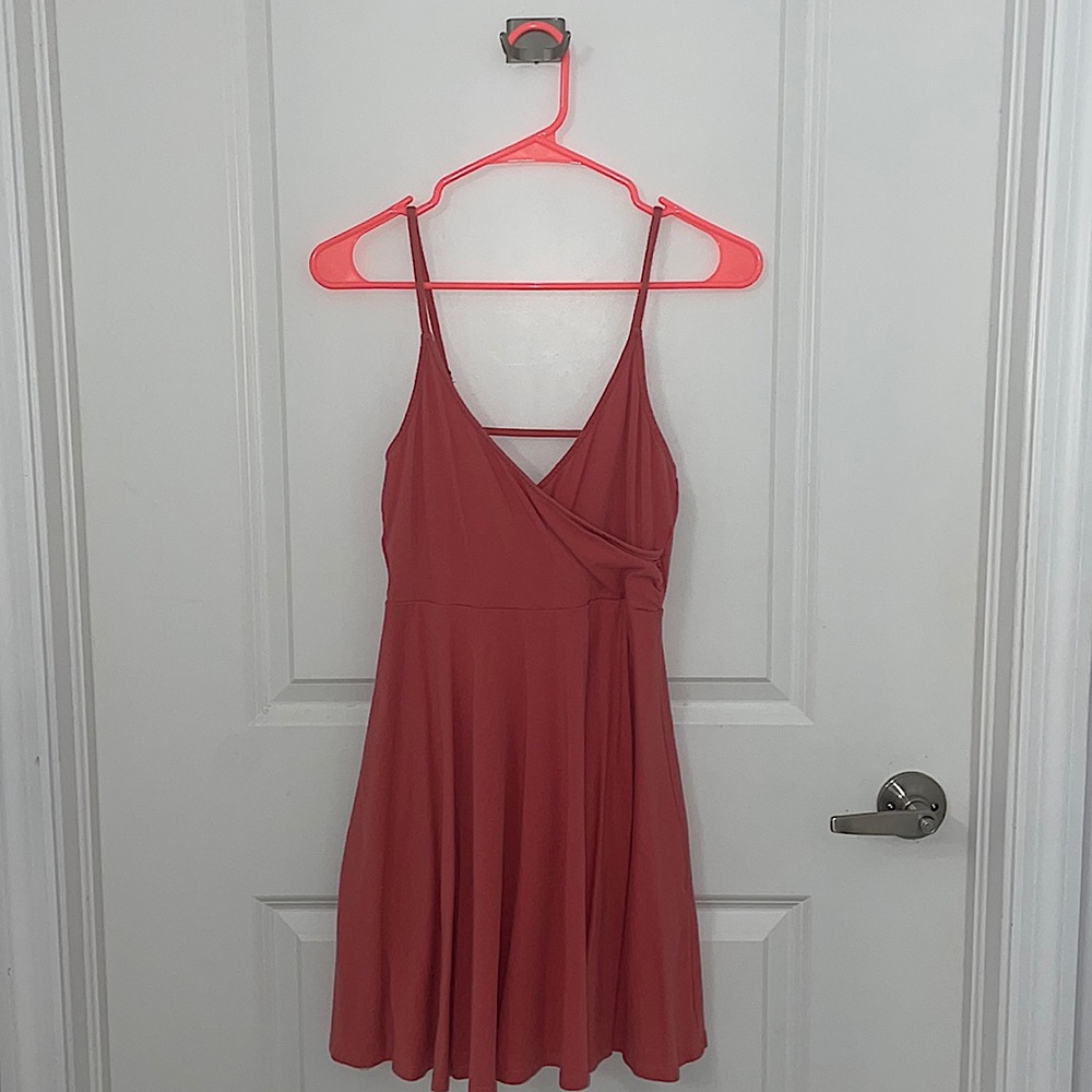 Mauve pink strap dress